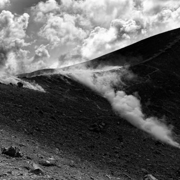 Kraterwand mit Solfataren auf Vulcano