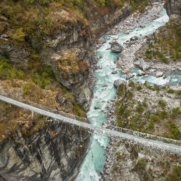 Hängebrücke über den Dudh Khosi Fluss