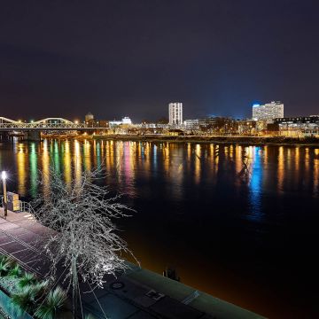 Nachtstimmung auf Ludwigshafen vom Speicher 7 aus fotografiert