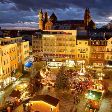 Nibelungen Weihnacht in Worms vom Dach des Amtsgerichts Worms fotografiert