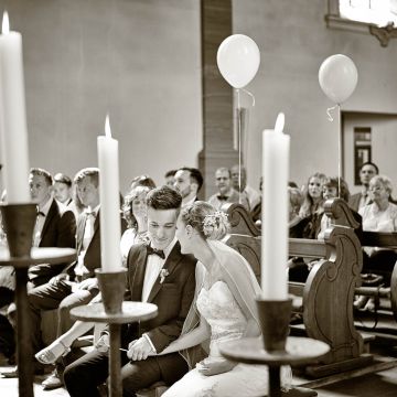 Brautpaar bei der Trauung